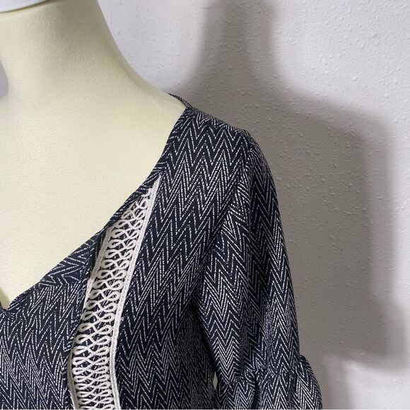 Maurices Lightweight Boho Embroidered Elastic Waist Blouse Women's Size XS - Picture 16 of 16